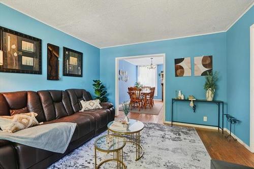 463 Arlington St, Winnipeg, MB 
