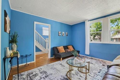 463 Arlington St, Winnipeg, MB 