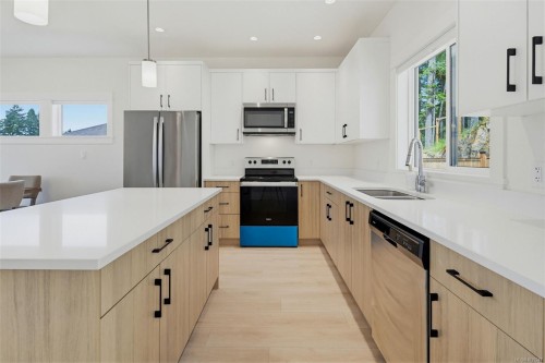 841 Tomack Loop, Langford, BC 