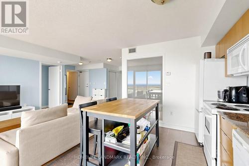 2811 - 15 Fort York Boulevard, Toronto, ON 