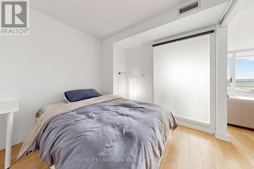 2811 - 15 Fort York Boulevard, Toronto, ON 