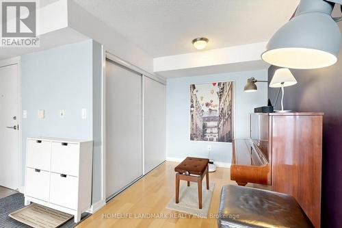 2811 - 15 Fort York Boulevard, Toronto, ON 