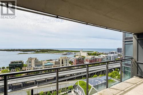 2811 - 15 Fort York Boulevard, Toronto, ON 