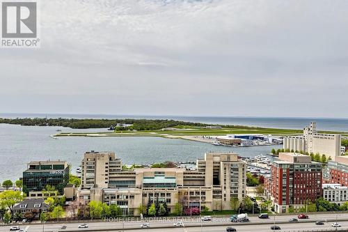 2811 - 15 Fort York Boulevard, Toronto, ON 