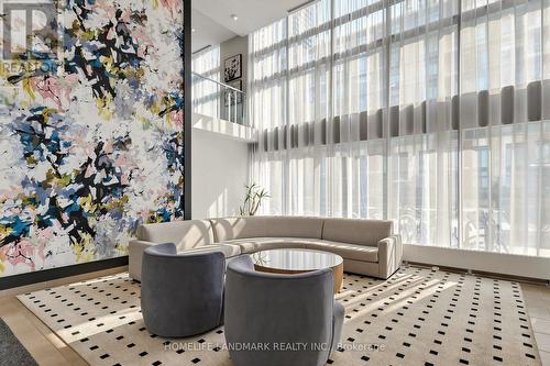 2811 - 15 Fort York Boulevard, Toronto, ON 