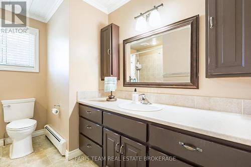 19 Maplegate Road, Tiny, ON 