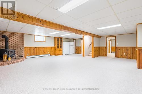 19 Maplegate Road, Tiny, ON 