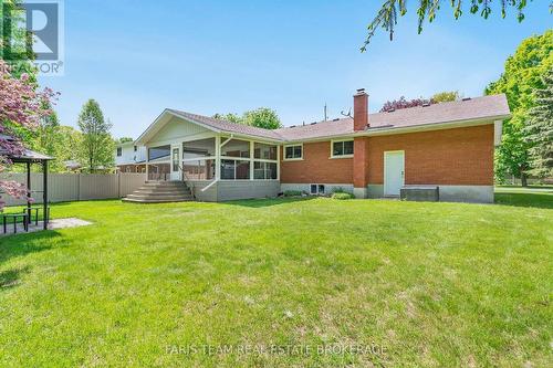 19 Maplegate Road, Tiny, ON 