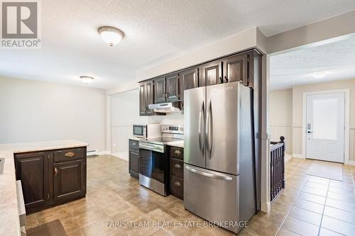 19 Maplegate Road, Tiny, ON 