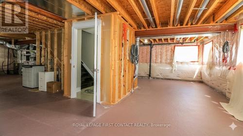 33 Tamarack Trail, Barrie, ON 