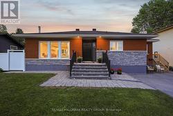 1583 MAXIME STREET  Ottawa, ON K1B 3K9