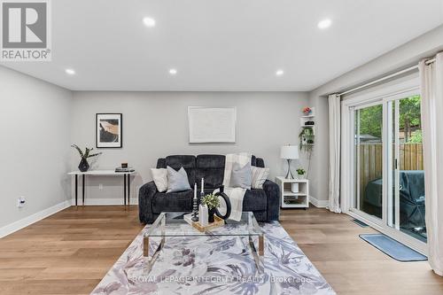 89 Burlington Crescent, Ottawa, ON 
