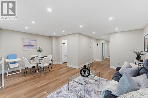 89 Burlington Crescent, Ottawa, ON 