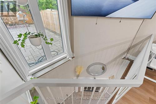 89 Burlington Crescent, Ottawa, ON 