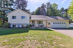 3 DENNIS CRESCENT Petawawa, ON K8A 8P3