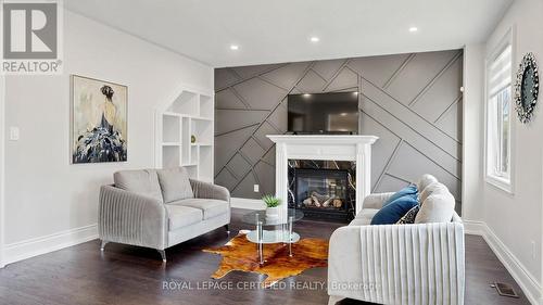 4 Mawby Street, Ajax, ON 