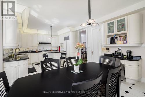 67 Stockdale Crescent, Richmond Hill, ON 