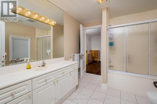 67 Stockdale Crescent, Richmond Hill, ON 