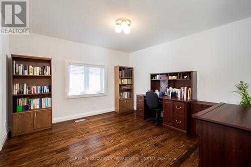 67 Stockdale Crescent, Richmond Hill, ON 