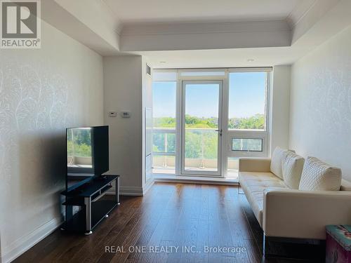 612 - 15 Stollery Pond Crescent, Markham, ON 