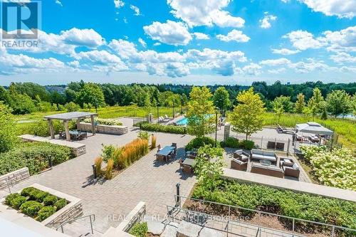 612 - 15 Stollery Pond Crescent, Markham, ON 
