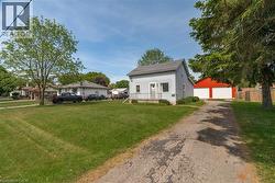 39 STANLEY Avenue  Kitchener, ON N2K 1C4