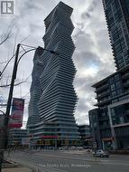 1610 - 3900 CONFERDERATION PARKWAY Mississauga, ON L5B 0M3