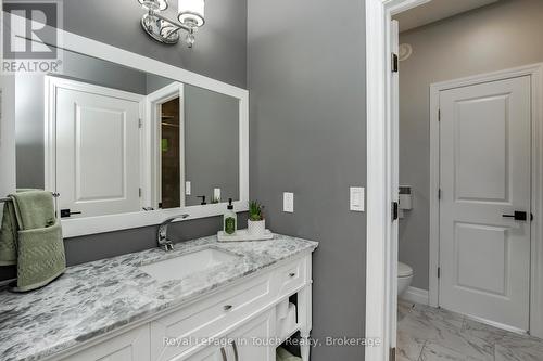 55 Beaufort Crescent, Tiny, ON 