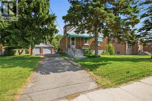 26 ALICE Street  Brantford, ON N3R 1Y2