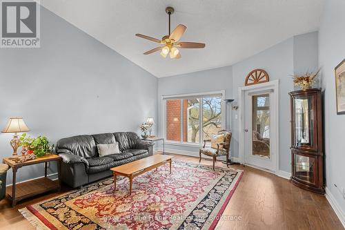 403 - 1 Sherwood Street, Kawartha Lakes (Bobcaygeon), ON 
