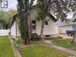 212 3rd AVENUE E Kindersley, SK S0L 1S0