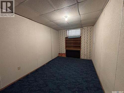 212 3Rd Avenue E, Kindersley, SK 
