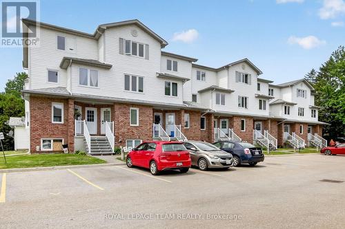 102 - 299 CASTOR STREET  Russell, ON K4R 1E9