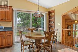 Lots of space to dine in the kitchen. - 