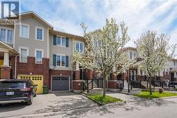 7 HEPWORTH Crescent  Ancaster, ON L9K 0C4