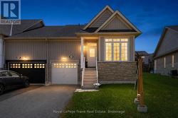 56 DEACON CRESCENT Kawartha Lakes (Lindsay), ON K9V 0L5