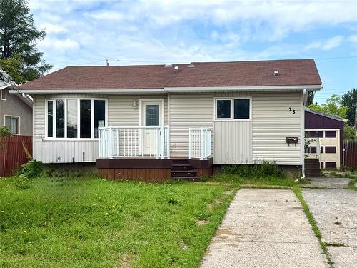 28 Ash Street, Thompson, MB 