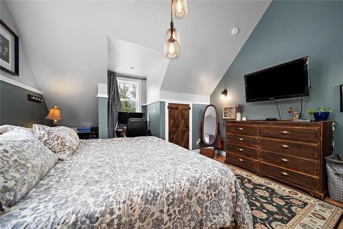 183 Thurston Drive, Ste Anne Rm, MB 