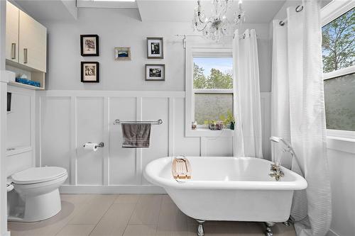 183 Thurston Drive, Ste Anne Rm, MB 