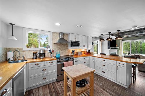 183 Thurston Drive, Ste Anne Rm, MB 
