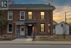 93 DIVISION STREET Kingston (Central City East), ON K7L 3M2