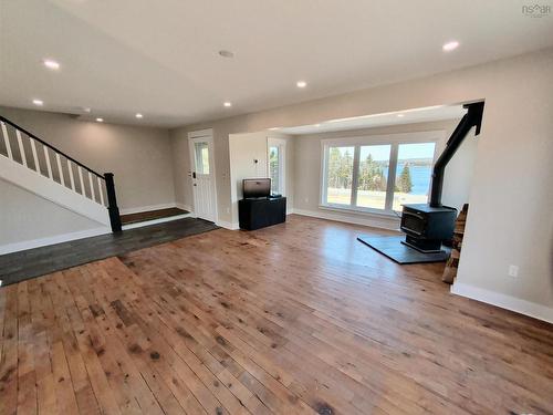 2351 Ostrea Lake Road, Ostrea Lake, NS - Indoor