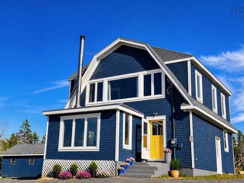 2351 Ostrea Lake Road, Ostrea Lake, NS - Outdoor