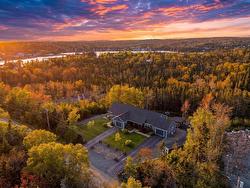 27/29 27 Pioneer Hill Whites Lake, NS B3T 1W7
