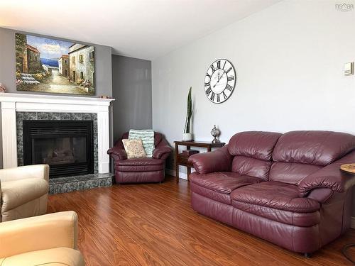 18 Fletcher Drive, Amherst, NS 