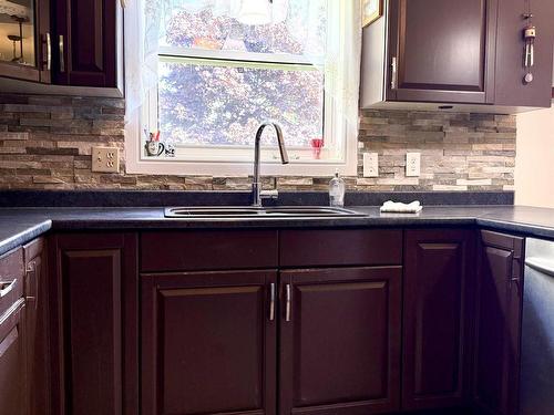 18 Fletcher Drive, Amherst, NS 