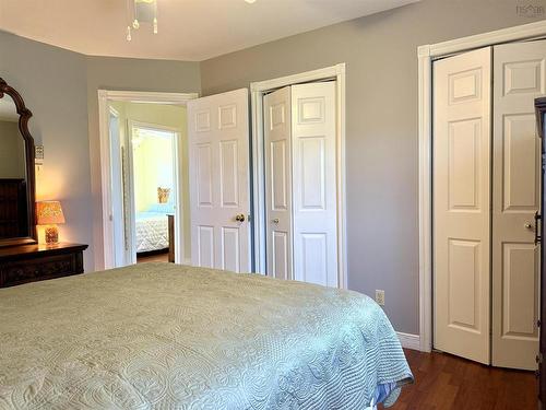 18 Fletcher Drive, Amherst, NS 