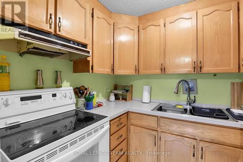 B - 902 Elmsmere Road, Ottawa, ON 