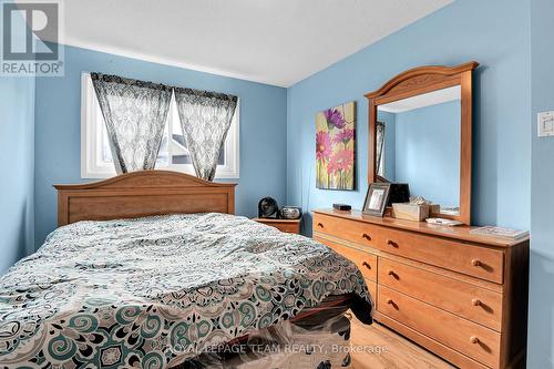 B - 902 Elmsmere Road, Ottawa, ON 