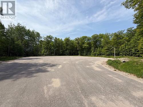 Cul-de-Sac Location - Lt 50 Whispering Pine Circle E, Tiny, ON 